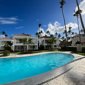 Caribbean Suites With Rooftop Pool Hotel