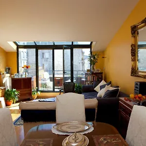 52 Clichy - D'hotes Paryż