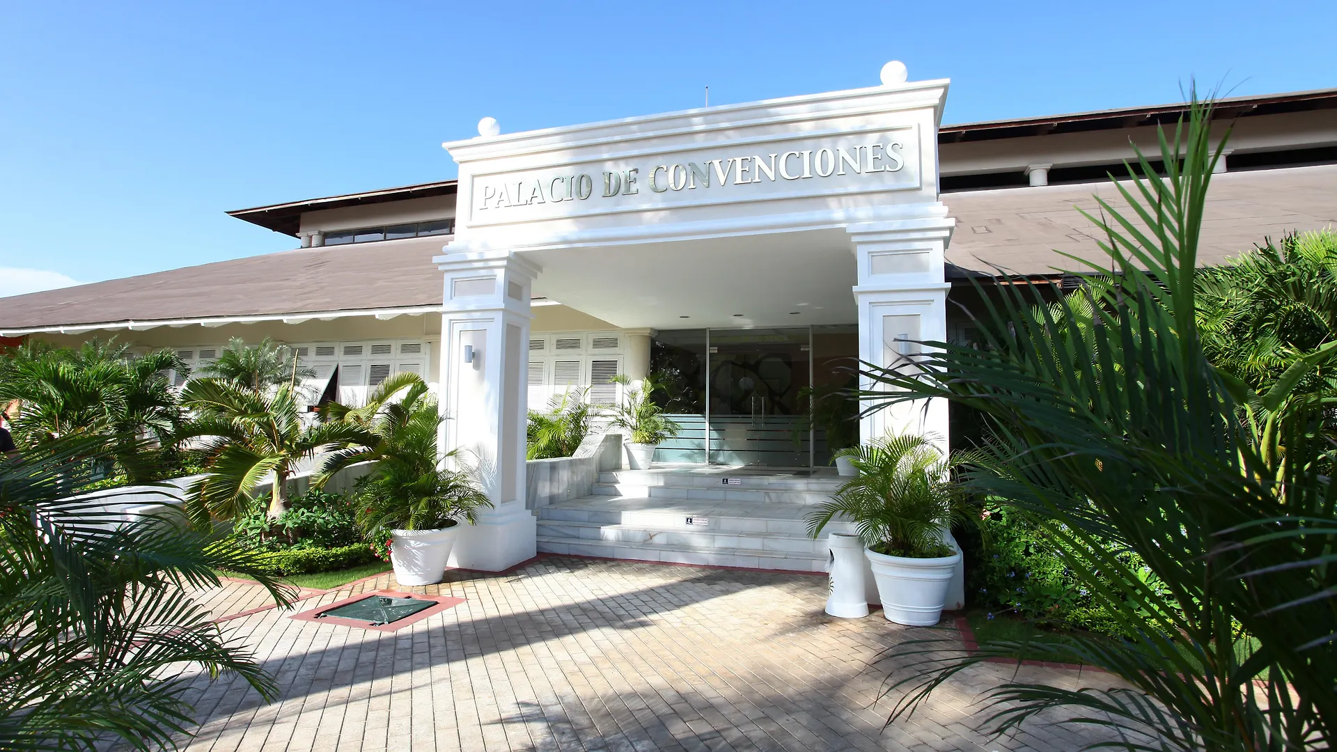 Bahia Principe Luxury Esmeralda All Inclusive - Newly Renovated (Adults Only) Punta Cana